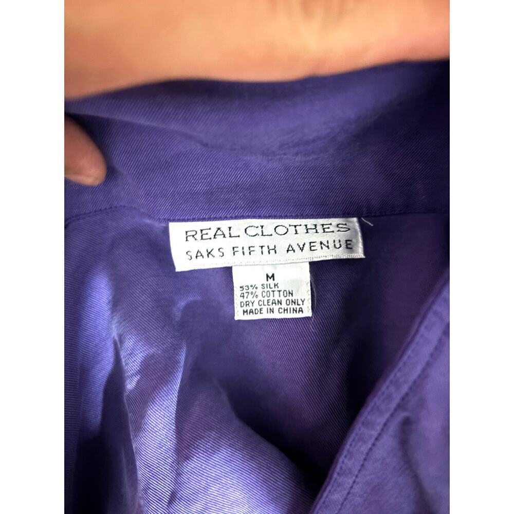 REAL CLOTHES Saks Fifth Avenue Shirt Blouse Purple MEDIUM Womens 3/4 Sleeve - Picture 4 of 6